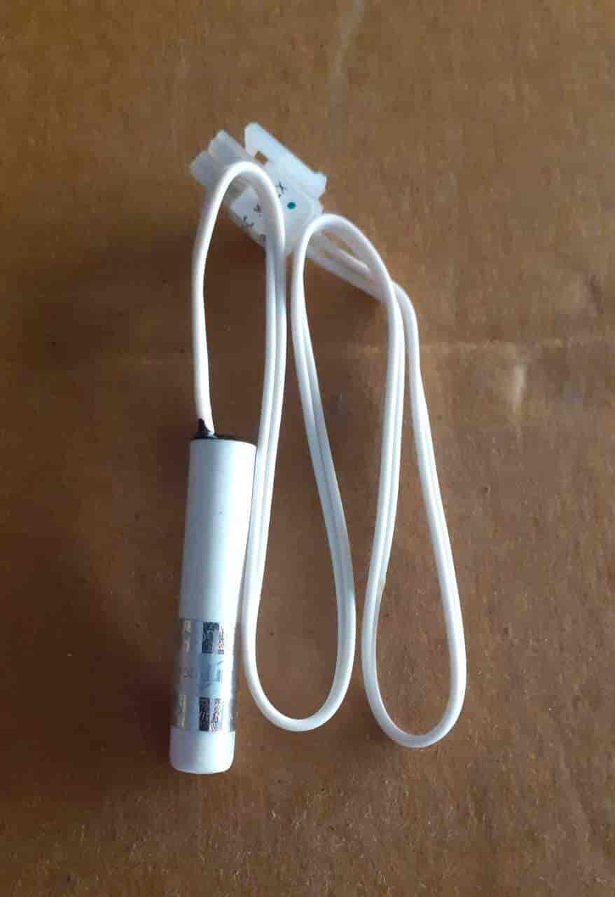 Bimetal Sensor Cigratte Vendor WOIL White Colour