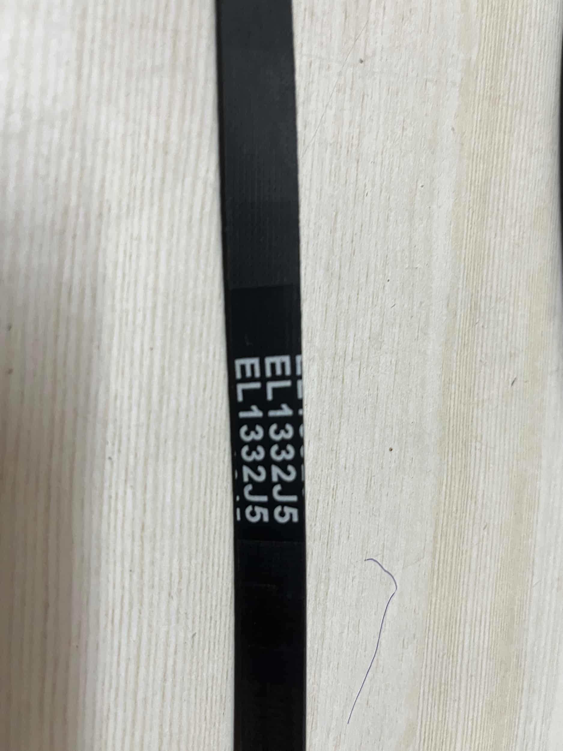 Vbelt 1332 EL1332J5 Black